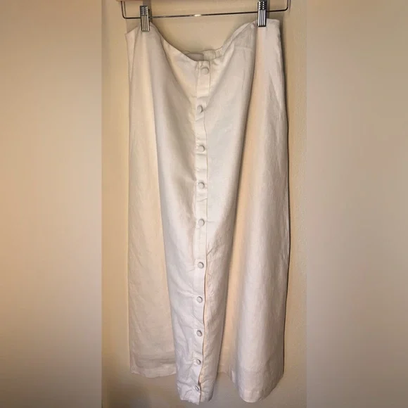 Reformation Andi Linen White Button-Front Maxi Skirt - Picture 2 of 5